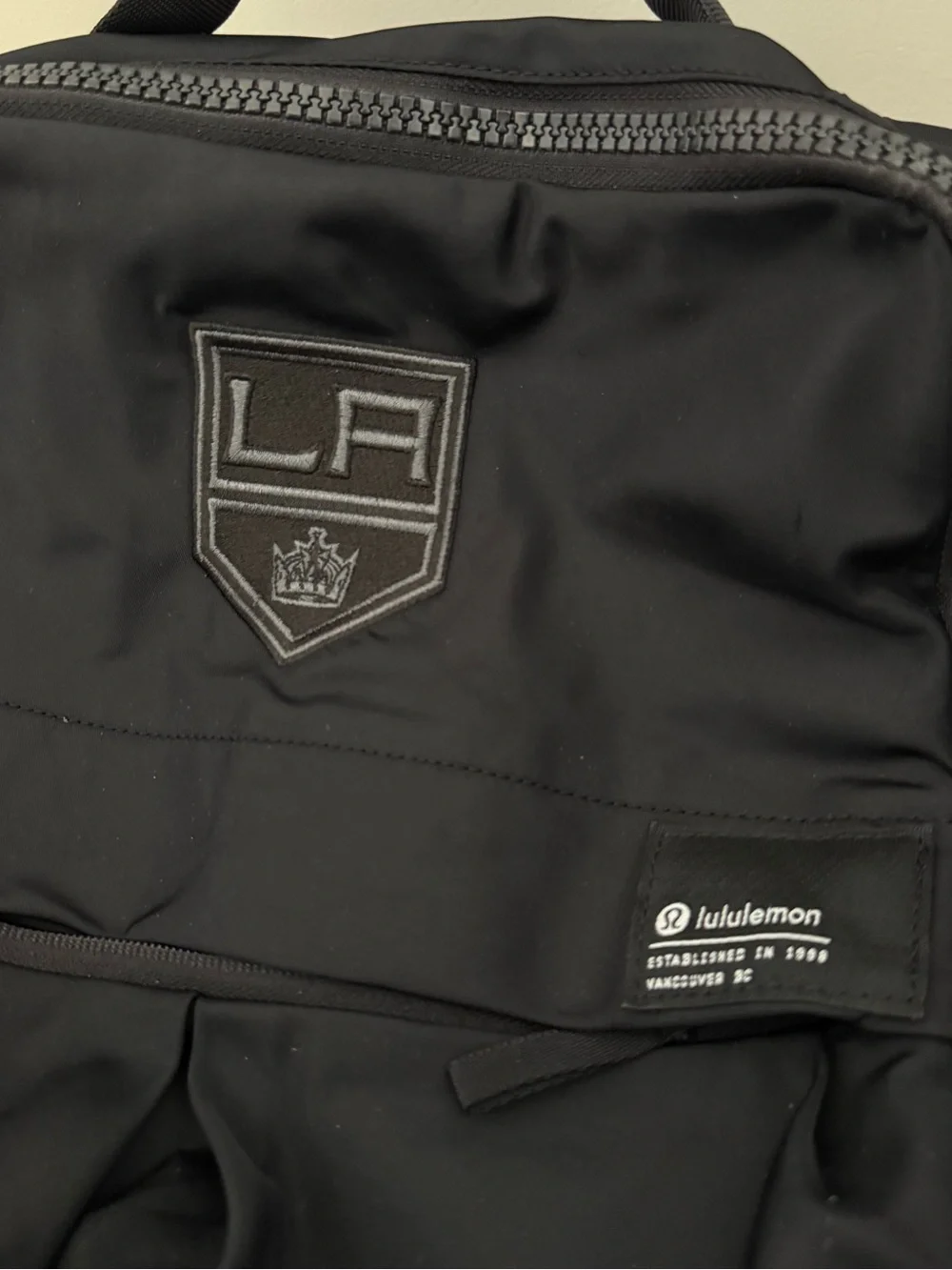 lululemon athletica Men's Black backpack with LA KINGS logo